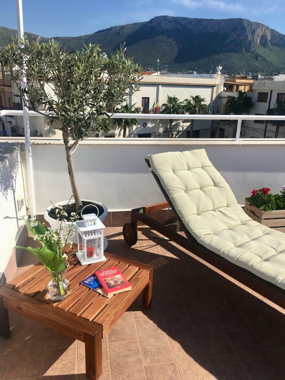 Alto Giardino Rooms Terrasini Eksteriør billede